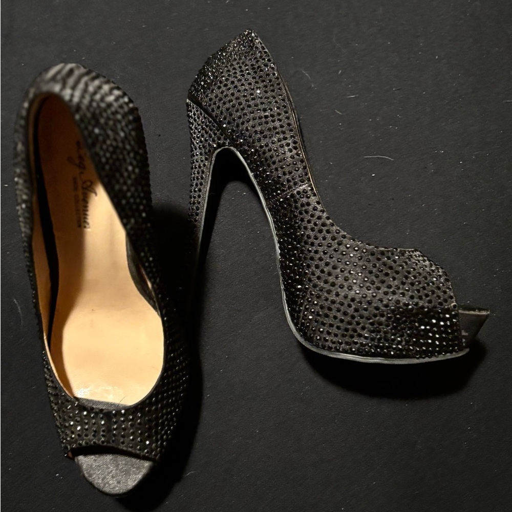 Nina Originals Black Sparkling Peep-Toe Heels